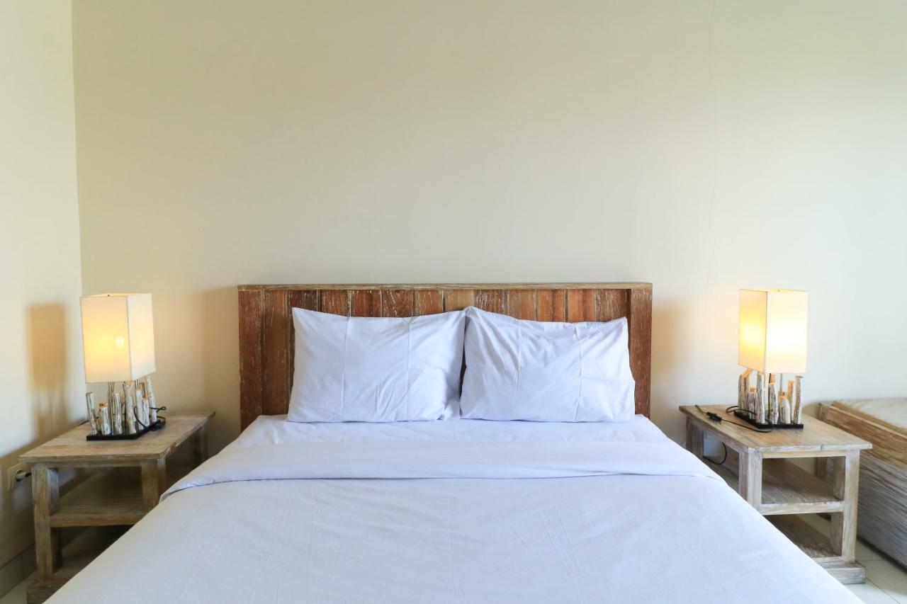 סמיניאק Kubu Kenak Guesthouse מראה חיצוני תמונה